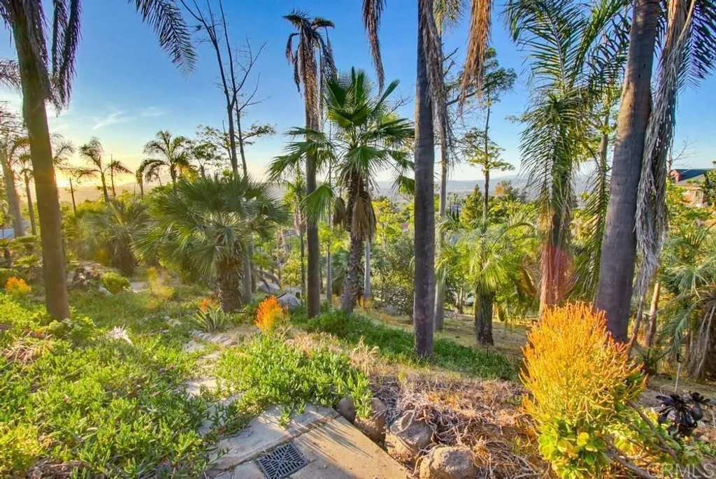 Additional image 61 of 5015 Estates Way, El Cajon, CA 92020