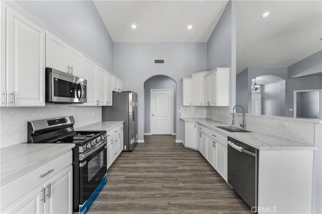 Additional image 13 of 21921 Calhoun Dr, California City, CA 93505