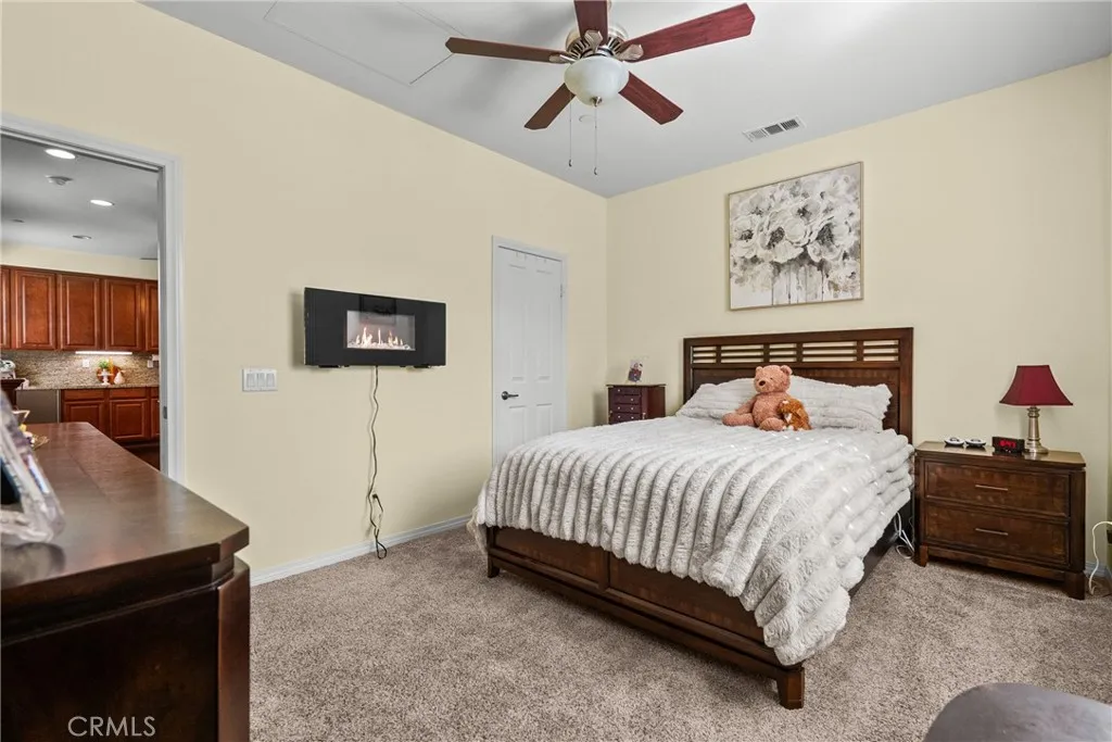 Additional image 125 of 24557 Rosette Ln, Valencia, CA 91354