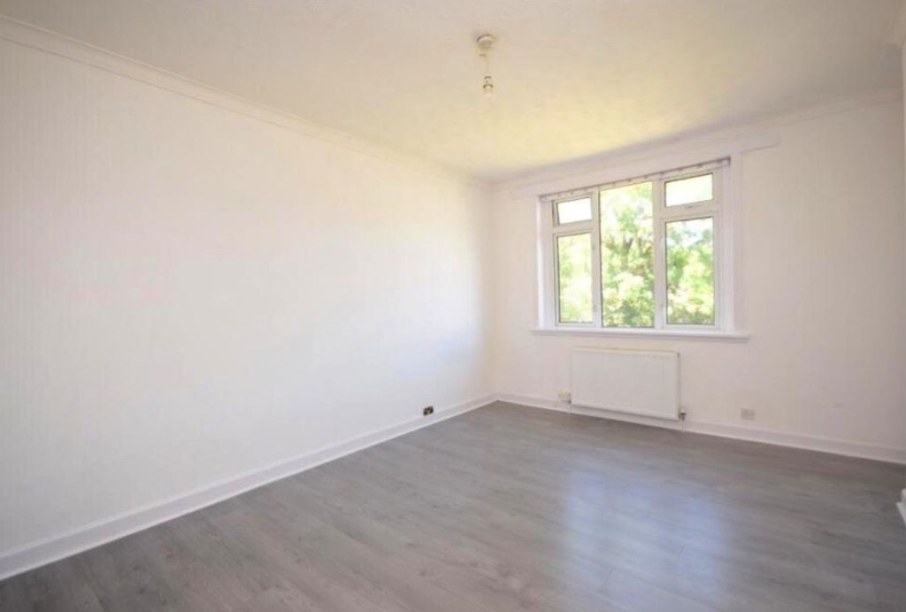 Additional image 2 of 2 bed flat to rentBruce Avenue, Motherwell ML1