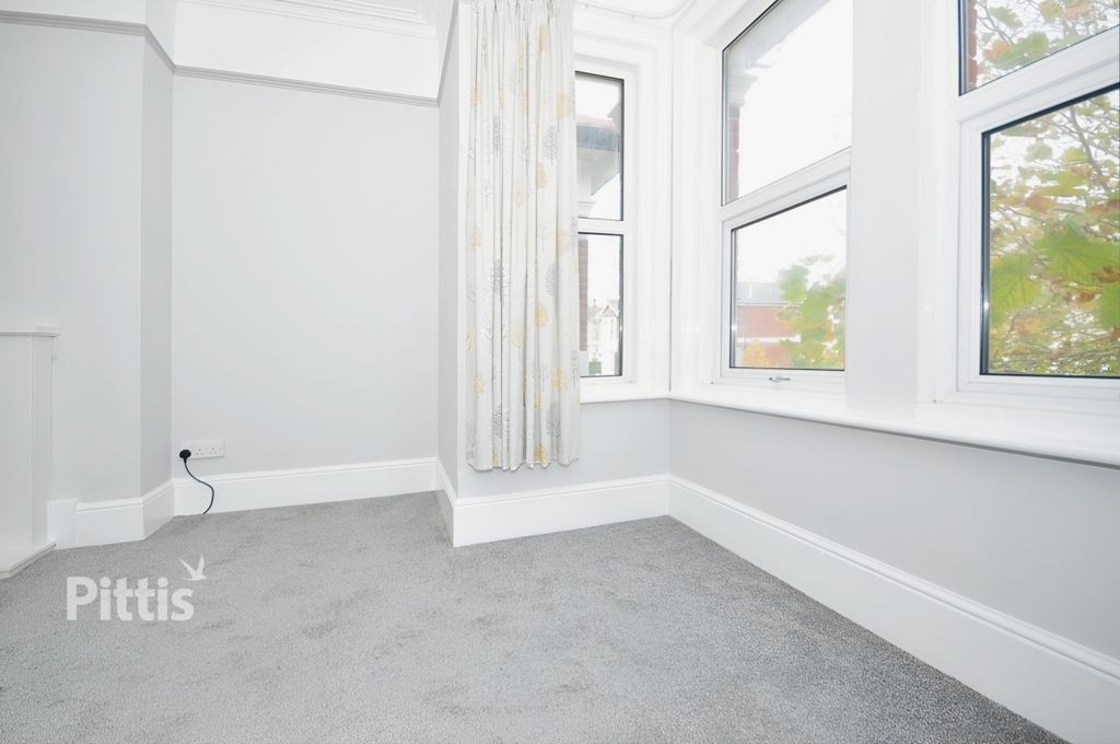 Additional image 6 of 1 bed flat to rentStation Avenue, Sandown PO36