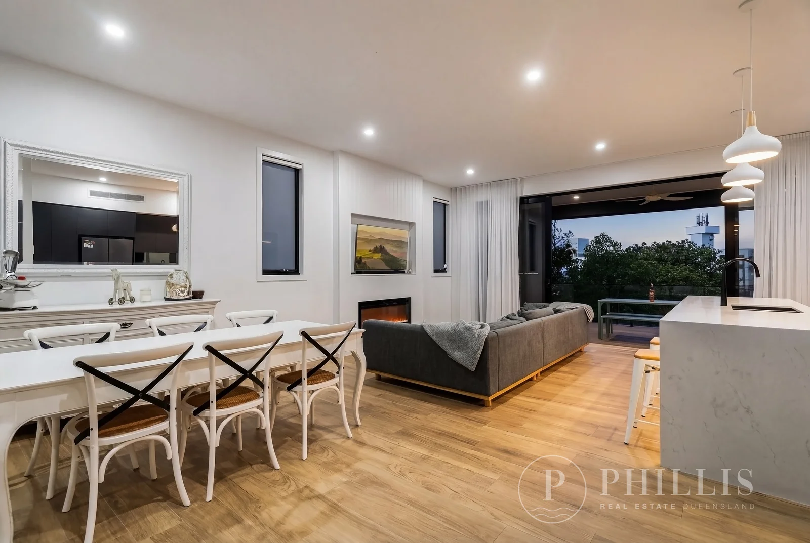 Additional image 8 of 2/8 Thelma Avenue, Biggera Waters QLD 4216