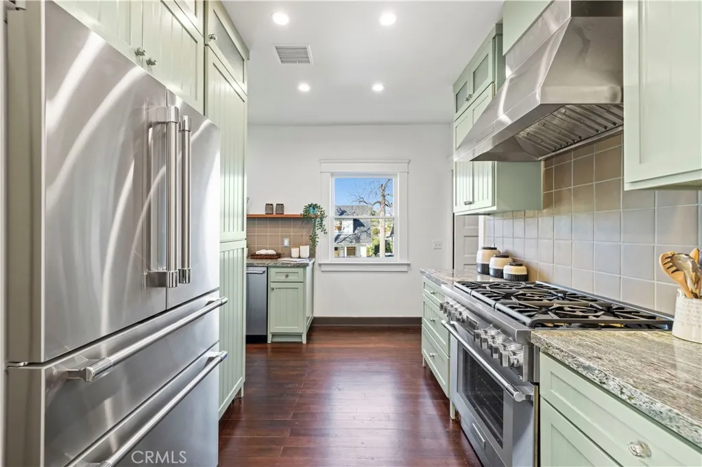 Additional image 107 of 525 Nolden St, Los Angeles, CA 90042