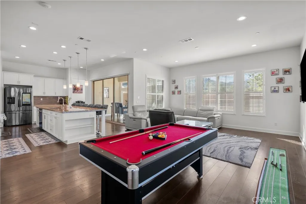 Additional image 88 of 8327 N Mariposa Court, Canoga Park, CA 91304