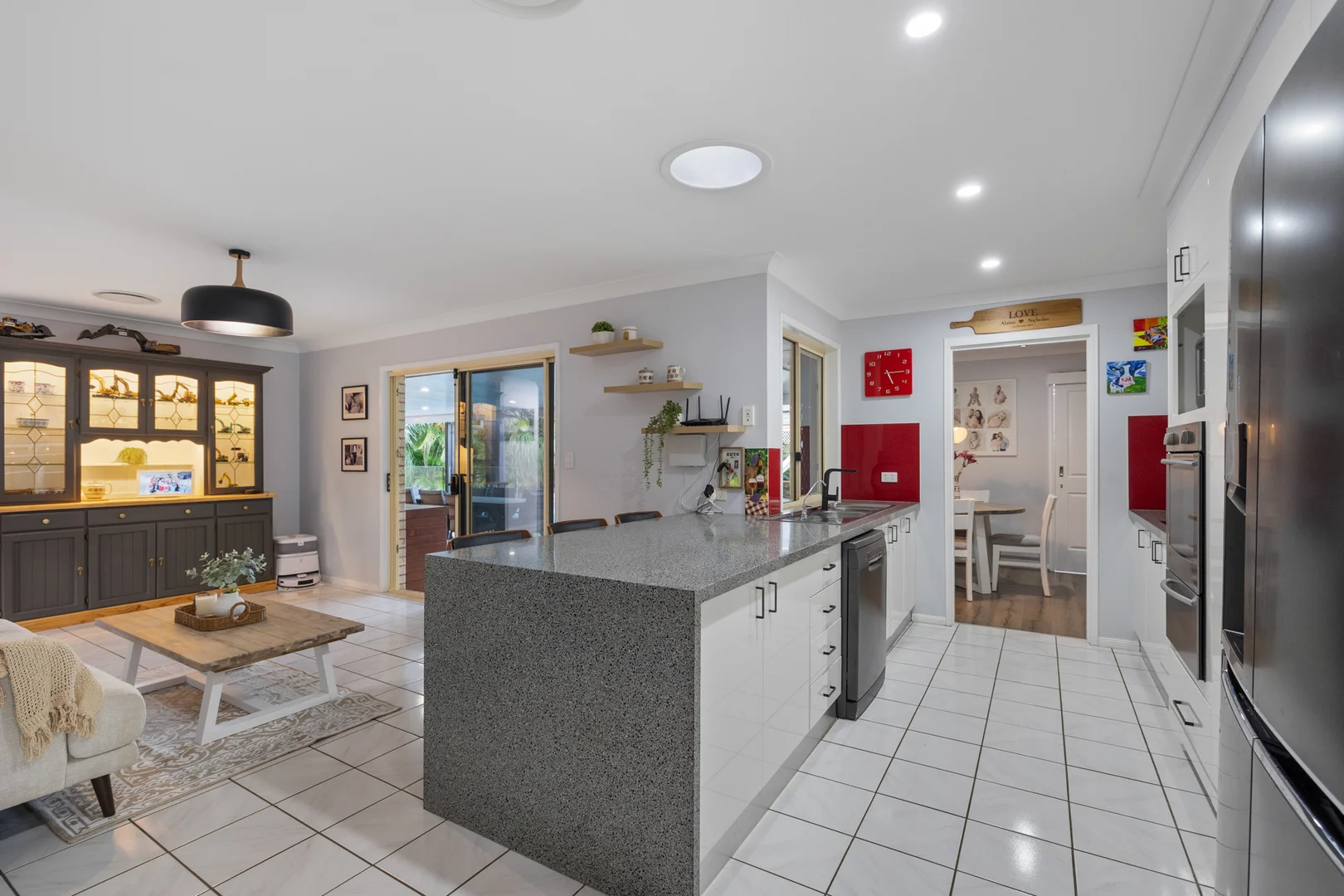 Additional image 9 of 11 Carisbrooke Court, Birkdale QLD 4159