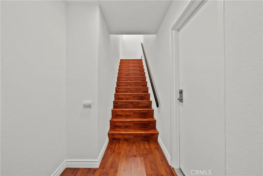 Additional image 48 of 22117 Burbank Blvd Unit 5, Woodland Hills, CA 91367