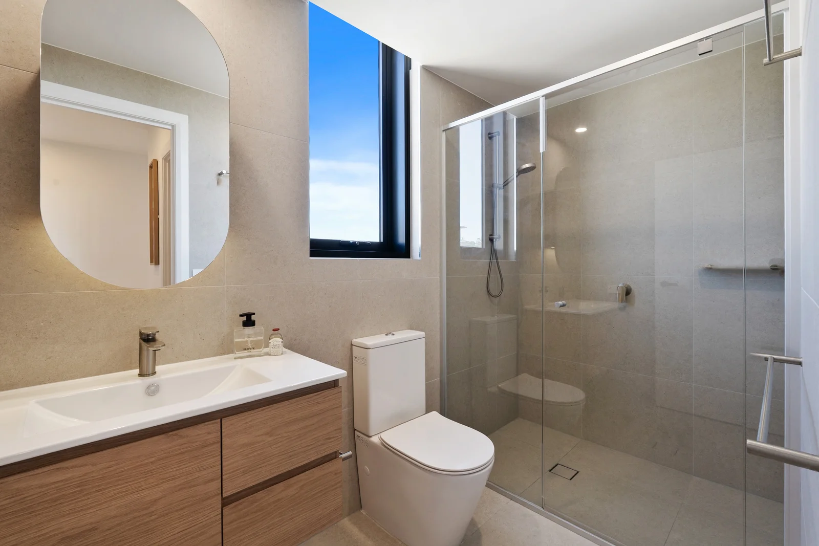 Additional image 13 of 601/10 Coyne Street, Coolangatta QLD 4225
