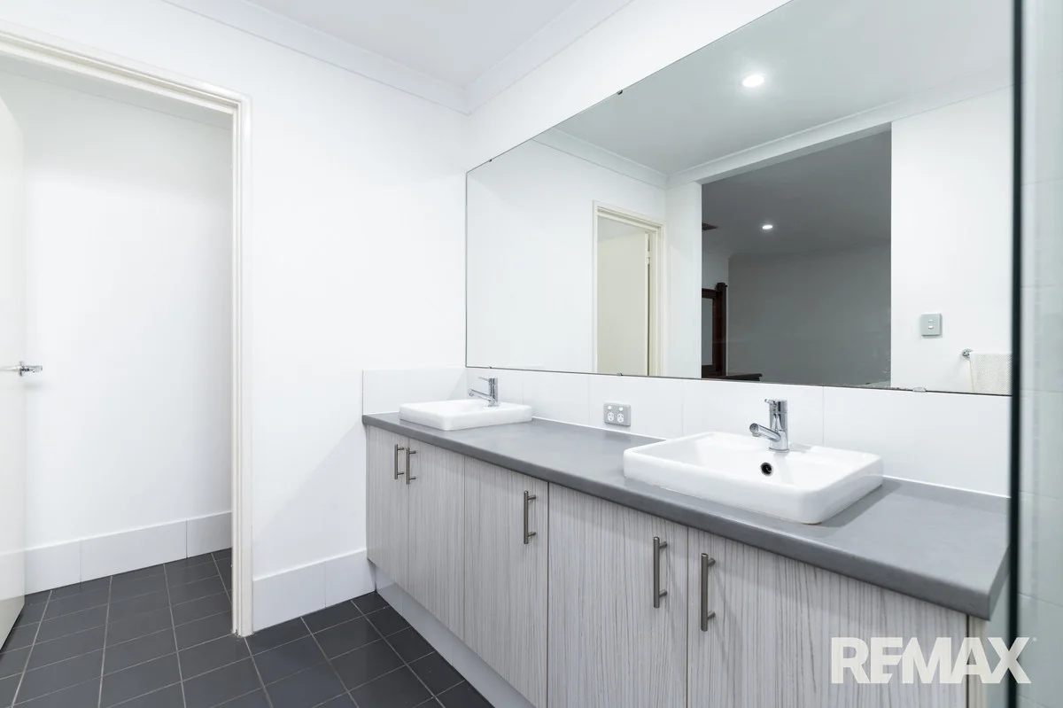 Additional image 11 of 21 Genus Road, Banksia Grove WA 6031