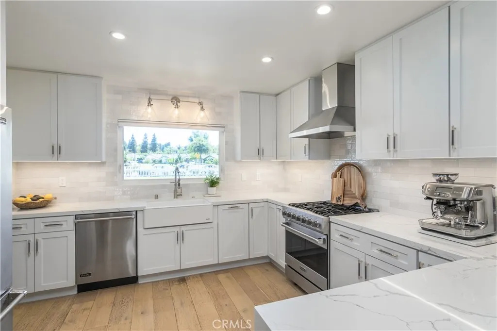 Additional image 44 of 23265 Sylvan St, Woodland Hills, CA 91367