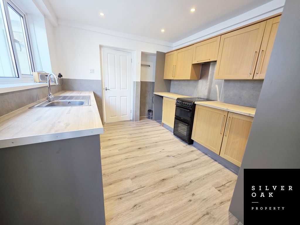 Additional image 4 of 3 bed terraced house to rentRhandir Terrace, Llangennech, Llanelli, Carmarthenshire SA14