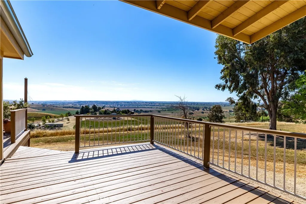 Additional image 135 of 1876 Rancho Lomas Way, San Miguel, CA 93451