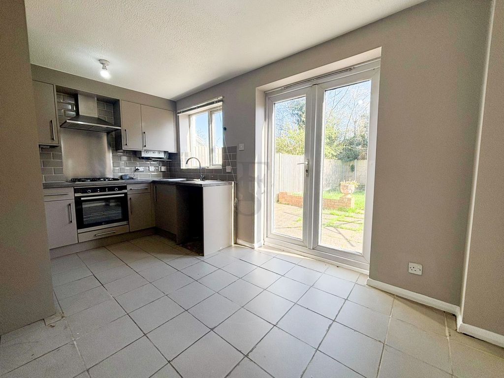 Additional image 3 of 3 bed semi-detached house to rentBoynton Road, Leicester LE3