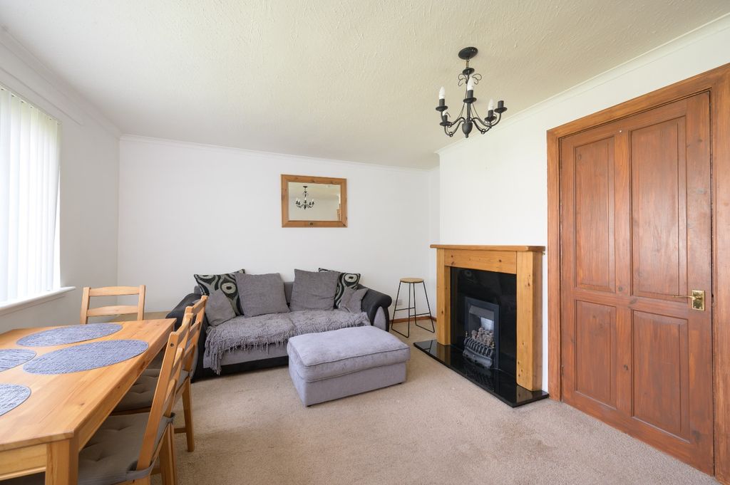 Additional image 3 of 2 bed flat to rentGracemount Avenue, Gracemount, Edinburgh EH16