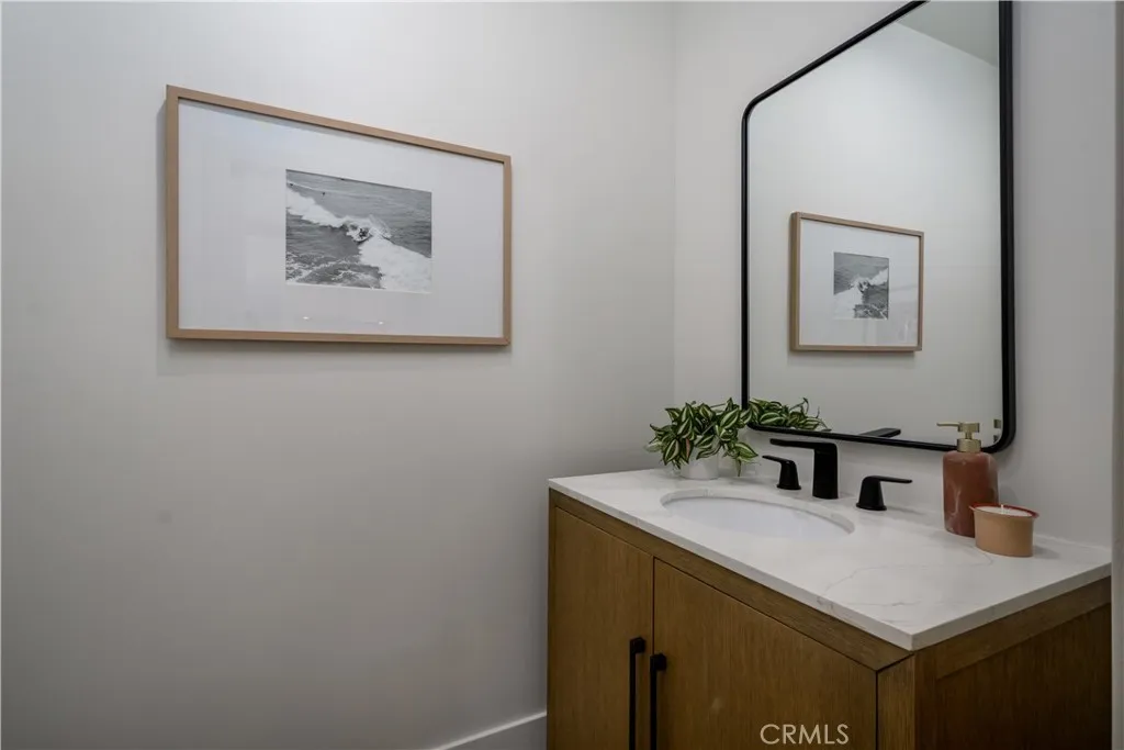 Additional image 17 of 223 Howland Canal Ct, Venice, CA 90291
