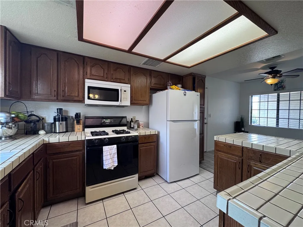 Additional image 8 of 9761 Brookline Ave, Desert Hot Springs, CA 92240