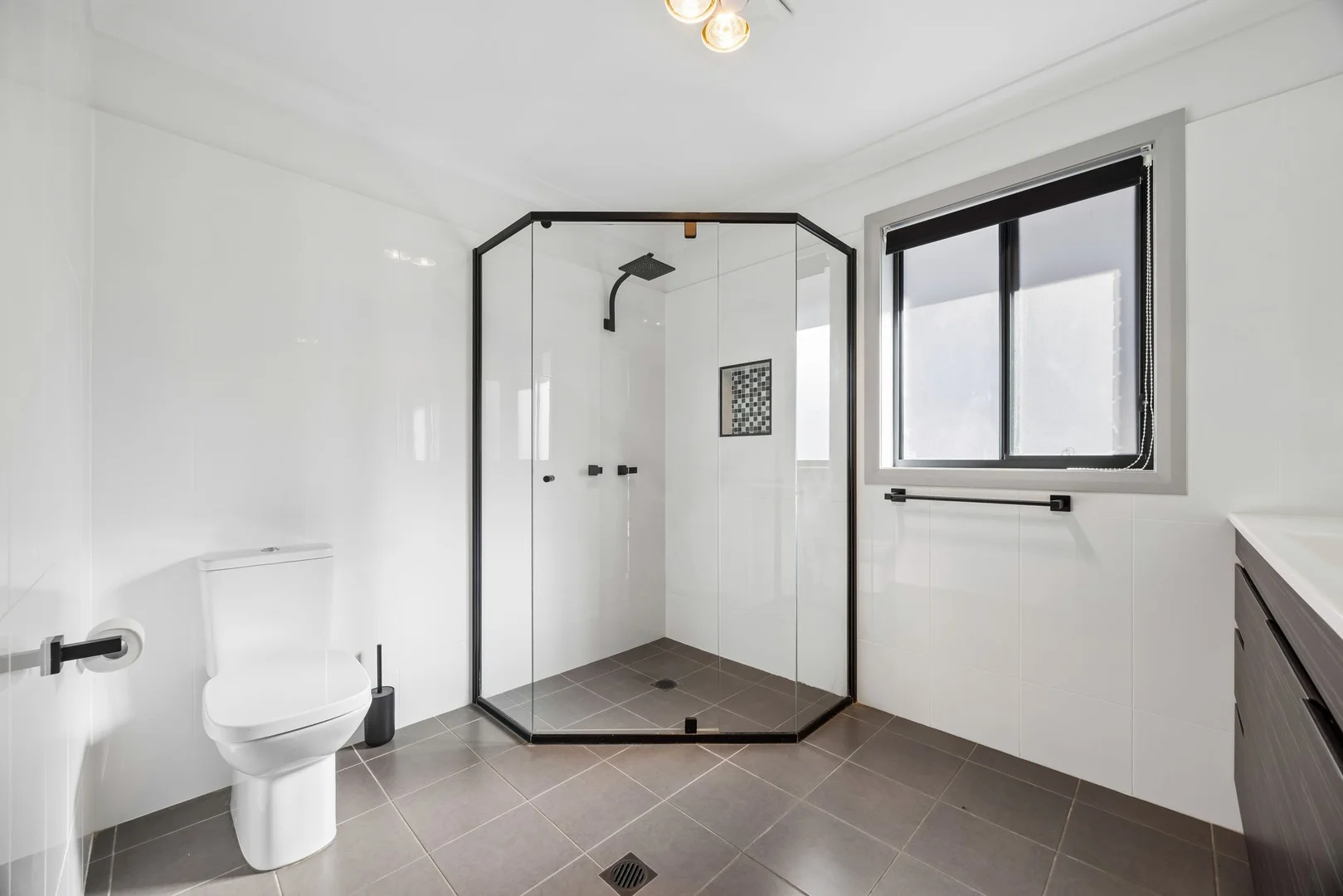 Additional image 9 of 23 Jordan Place, Young NSW 2594