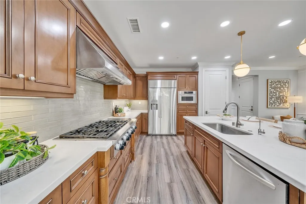 Additional image 6 of 80 Rossmore, Irvine, CA 92620