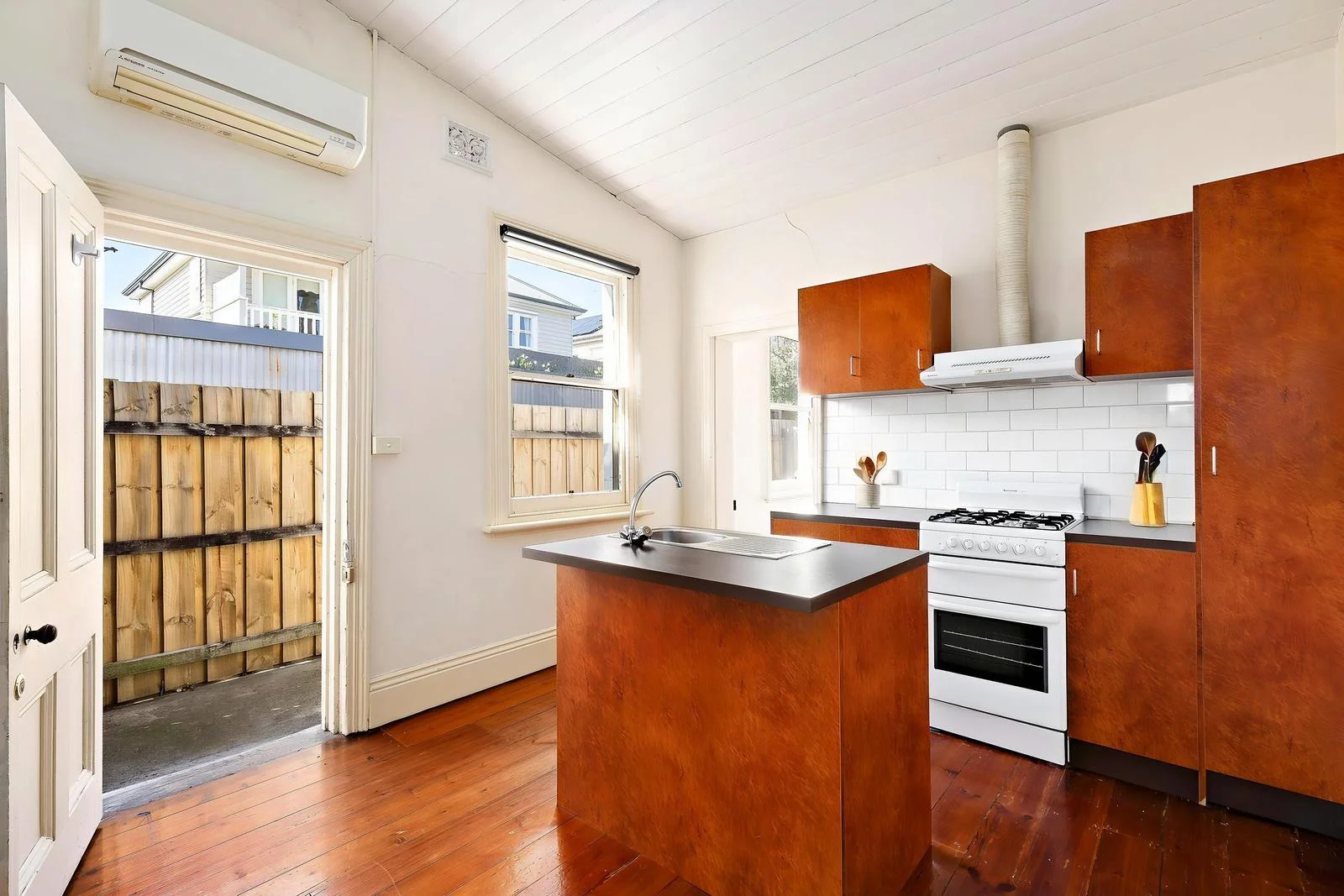 Additional image 2 of 1 Smith Street, Moonee Ponds VIC 3039