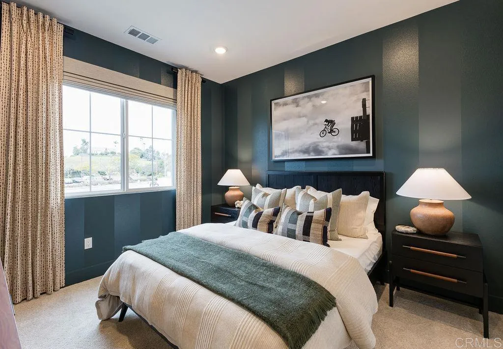716 Miravar Place, Vista, CA 92081