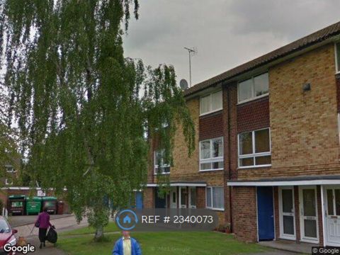 Inglewood Court, Reading RG30
