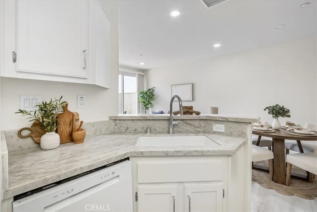 Additional image 91 of 2405 Crescent Oak, Irvine, CA 92618