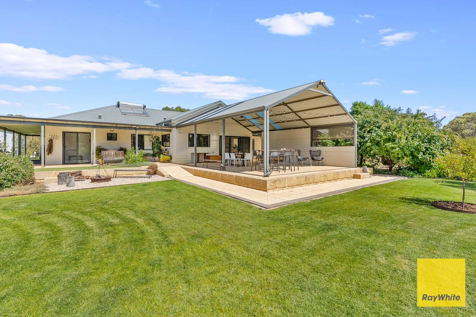 39 Knight Court, Corrigin WA 6375