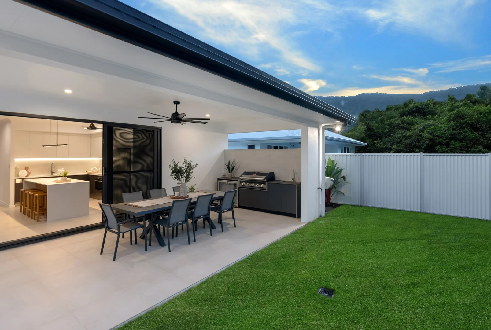 Additional image 31 of 7 Braeside Court, Smithfield QLD 4878
