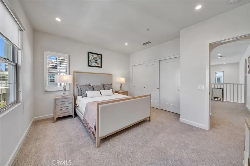 Additional image 94 of 113 Bouquet, Irvine, CA 92618