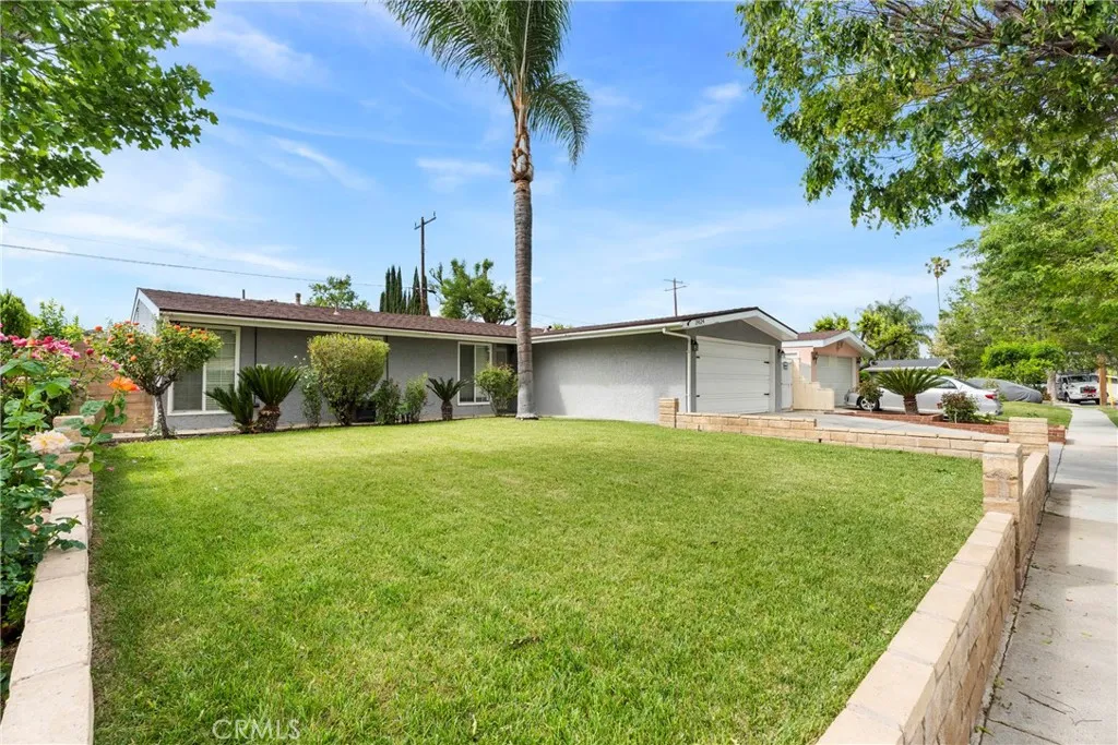 Additional image 3 of 19124 Drycliff Street, Canyon Country, CA 91351