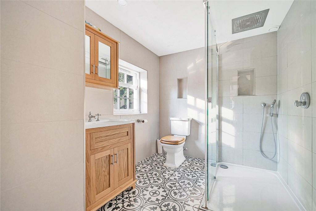Additional image 7 of 6 bed detached house to rentBasted Mill, Borough Green, Sevenoaks, Kent TN15