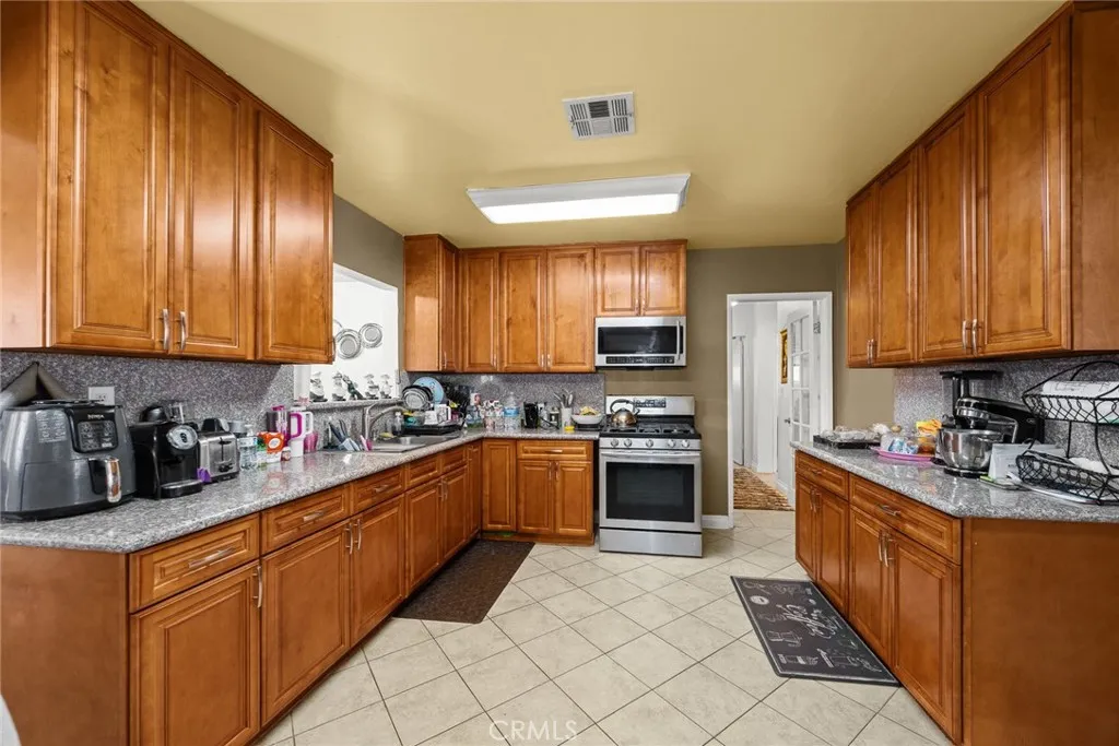 Additional image 11 of 334 E Juanita Avenue, San Dimas, CA 91773