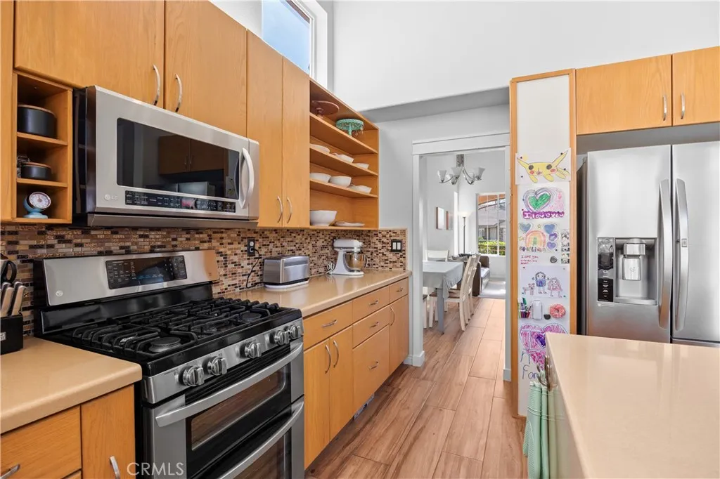 Additional image 12 of 28214 Ridge View Dr, Canyon Country, CA 91387