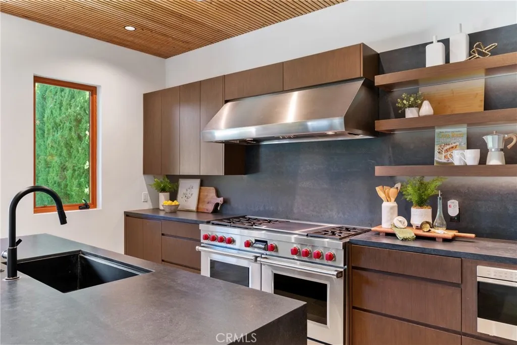 Additional image 105 of 12123 Iowa Ave, Los Angeles, CA 90025