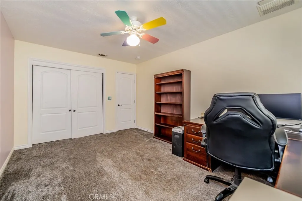 Additional image 91 of 10636 Larch Rd, Oak Hills, CA 92344
