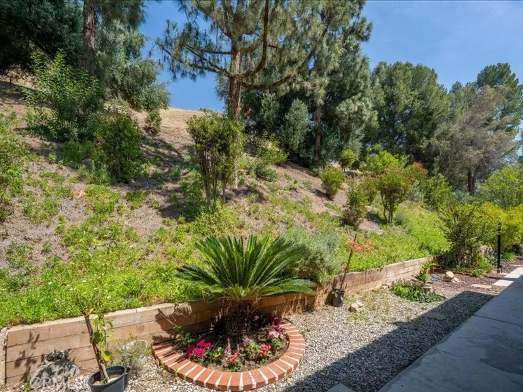 Additional image 4 of 9735 Via Roma, Burbank, CA 91504