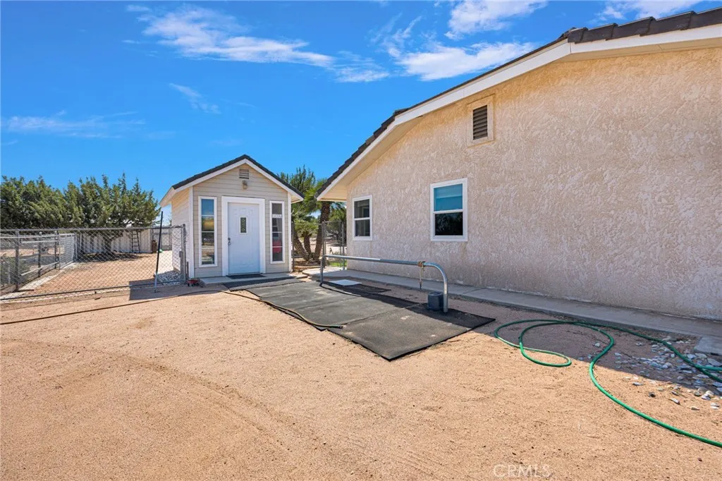 Additional image 100 of 12951 Joshua St, Hesperia, CA 92344