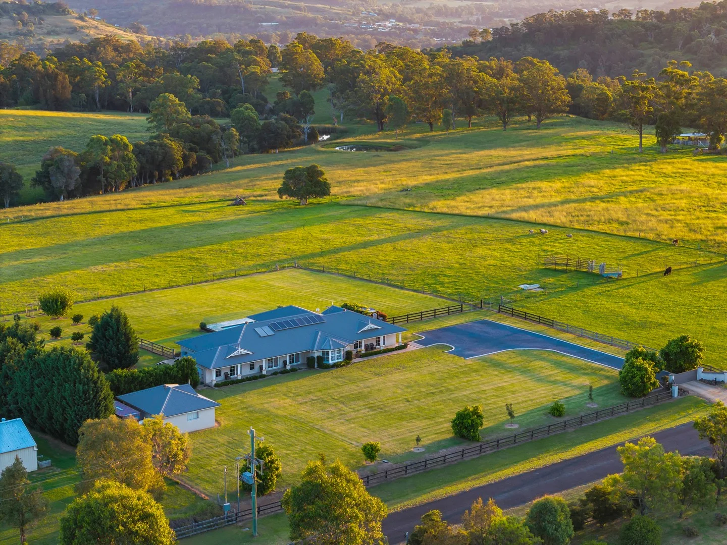 3 Crawford Creek Place, Razorback NSW 2571