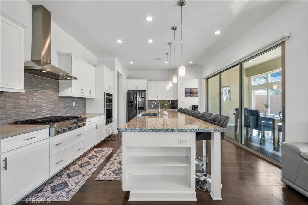 Additional image 90 of 8327 N Mariposa Court, Canoga Park, CA 91304