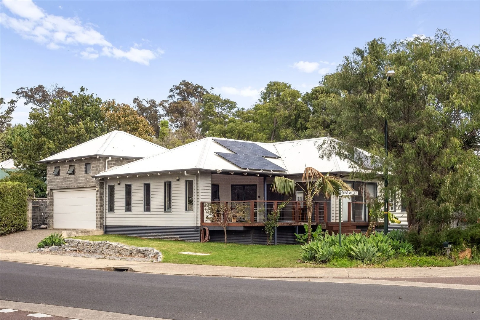 1A Parakeet Road, Margaret River WA 6285