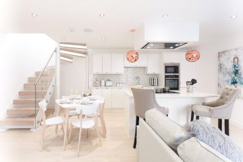 Burnham Road, Bath, Somerset BA2