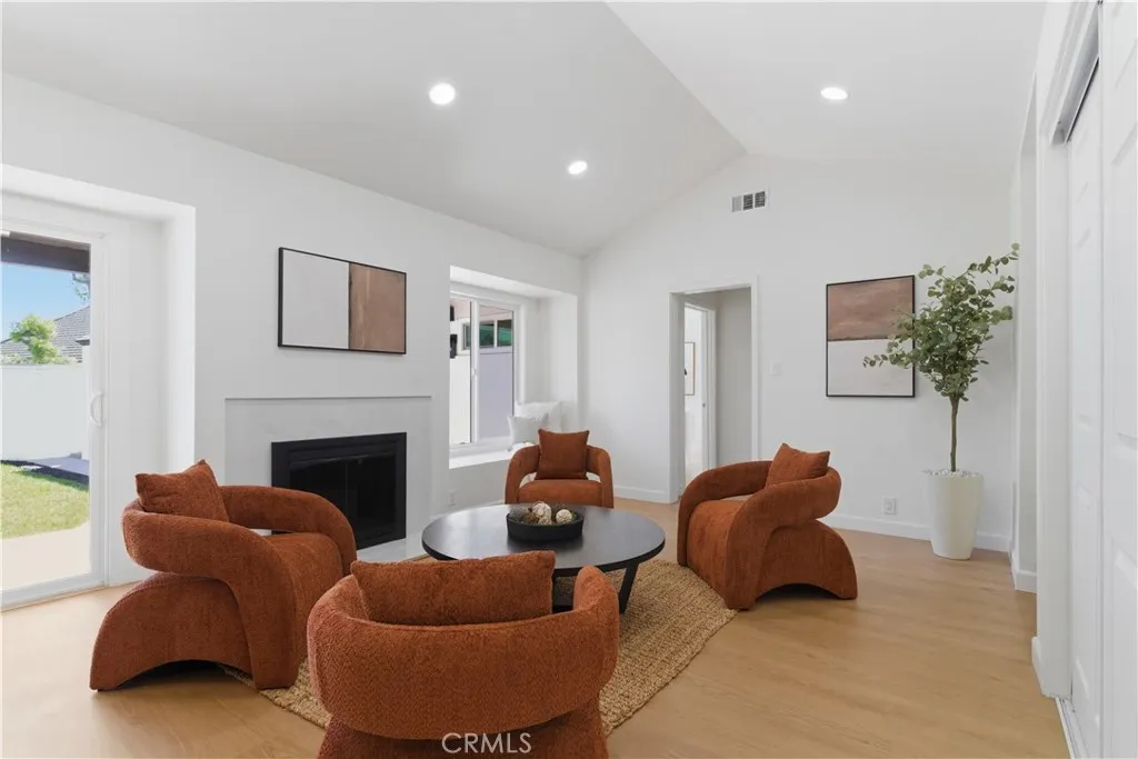 Additional image 23 of 3972 Hubert Avenue, Los Angeles, CA 90008