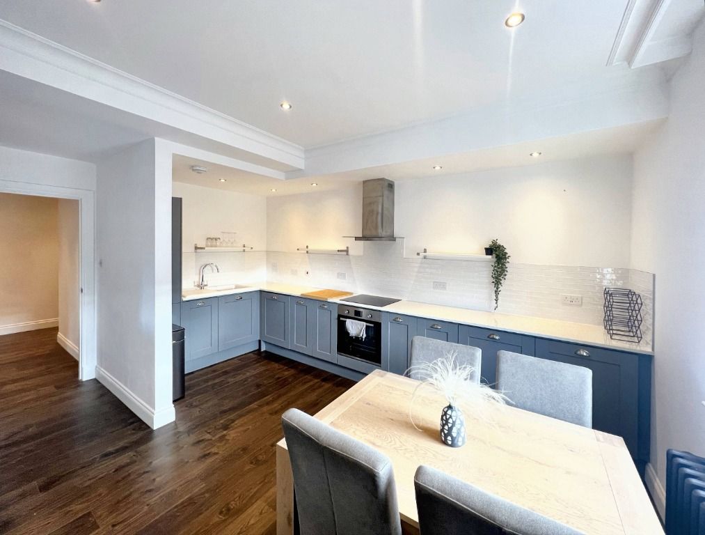 Additional image 2 of 2 bed flat to rentSouth Frederick Street, Merchant City, Glasgow G1