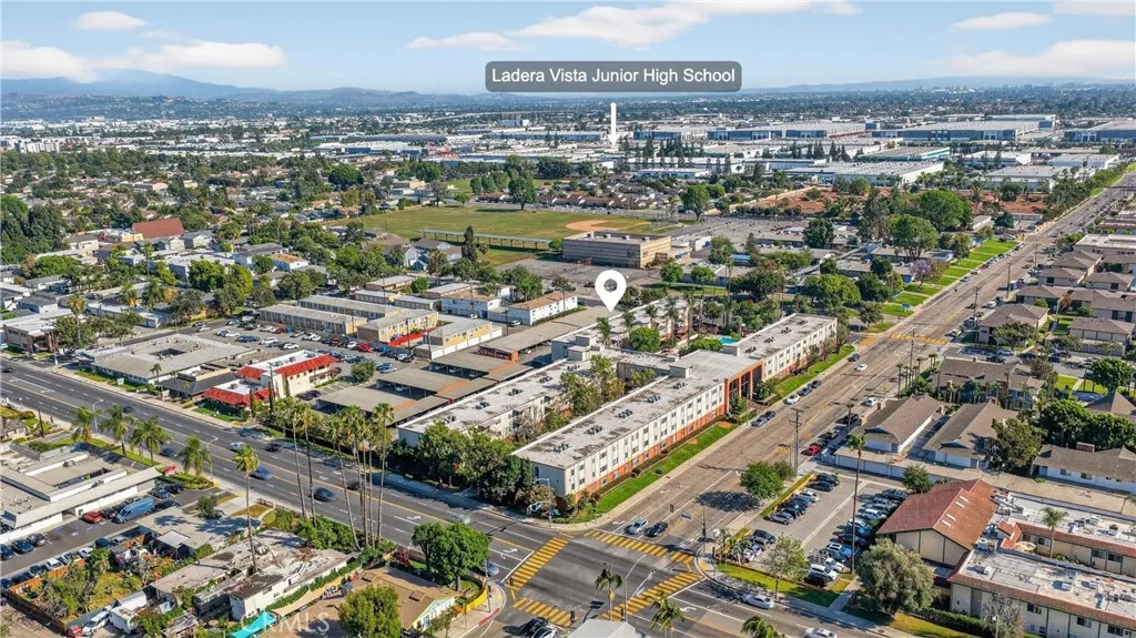 400 N Acacia Ave Unit D35, Fullerton, CA 92831