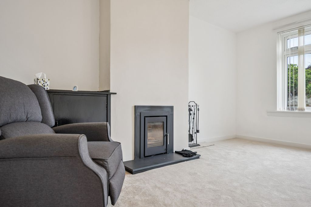 Additional image 6 of 3 bed terraced house to rentMontgomery Place, Buchlyvie, Stirlingshire FK8