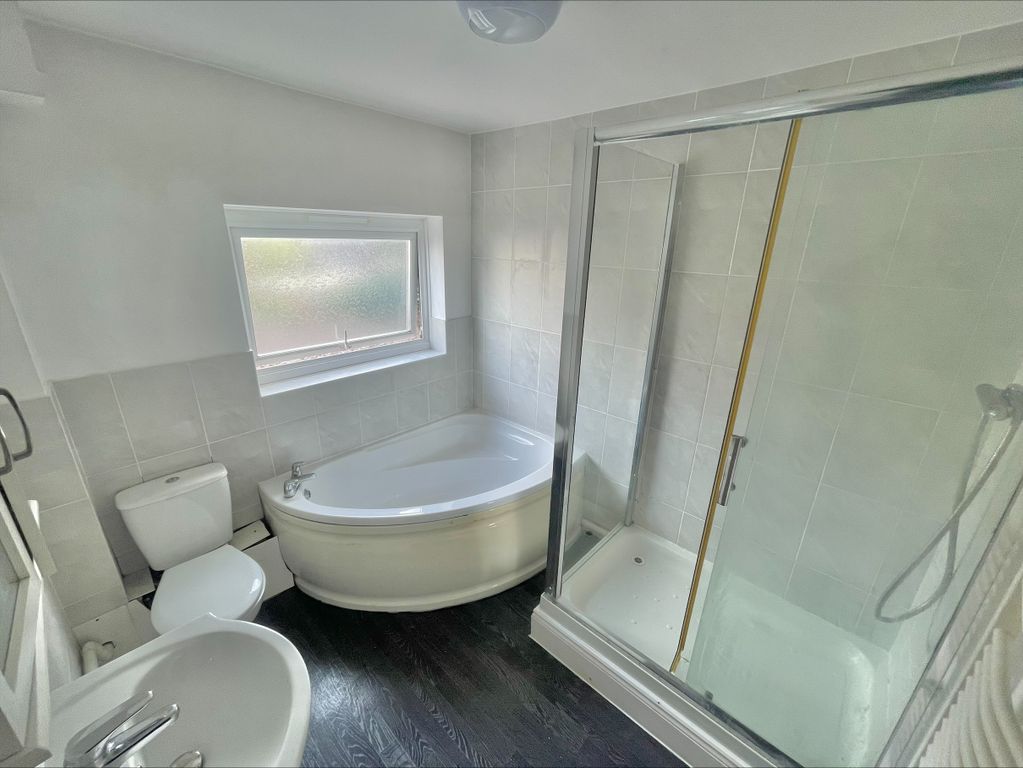 Additional image 4 of 2 bed flat to rentWoodland Park, Colwyn Bay LL29