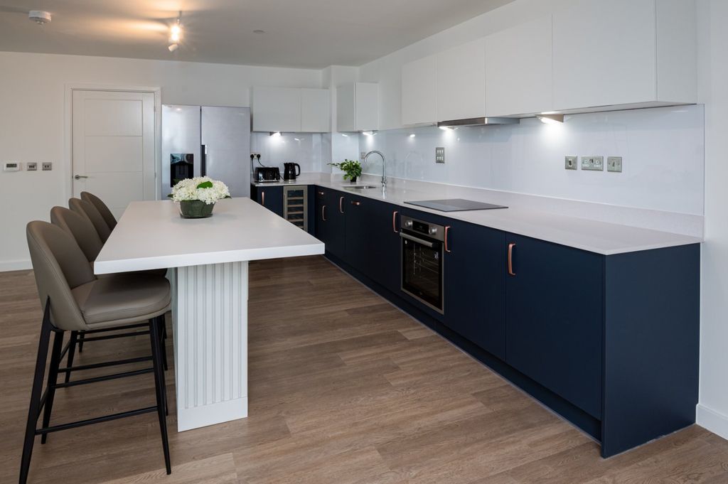 Additional image 5 of 2 bed flat to rentCentenary Plaza, Southampton SO19