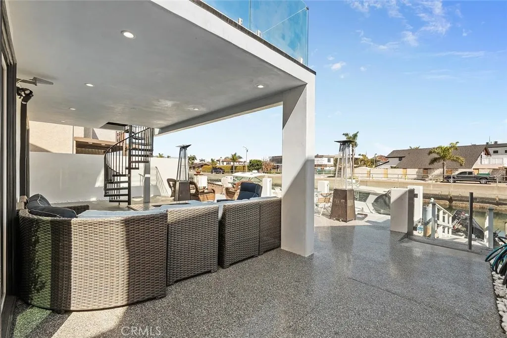 Additional image 88 of 16742 Intrepid Ln, Huntington Beach, CA 92649