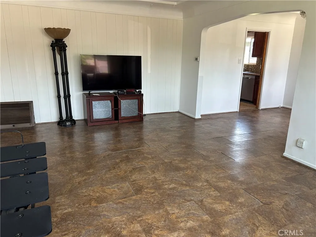 Additional image 18 of 10019 Rosecrans Ave, Bellflower, CA 90706