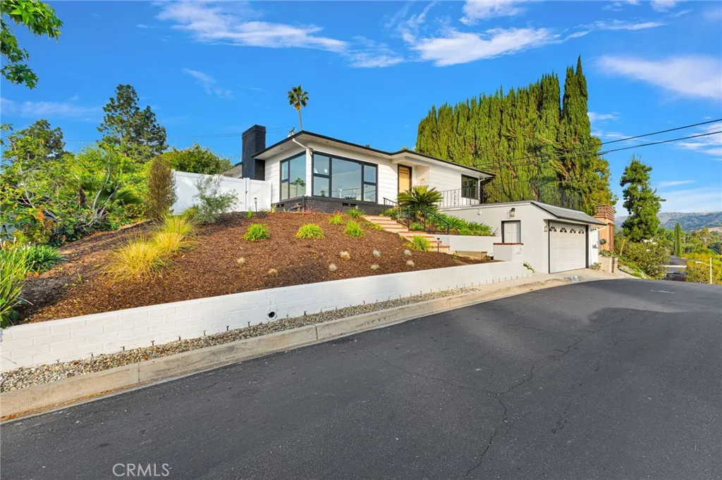 Additional image 56 of 195 Anita Drive, Pasadena, CA 91105