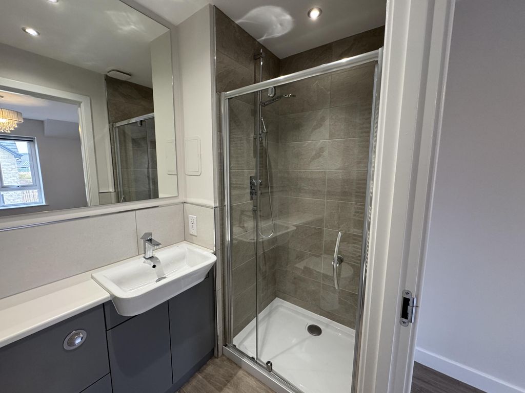 Additional image 24 of 3 bed semi-detached house to rent3 Strathgray Wynd, Dundee DD2